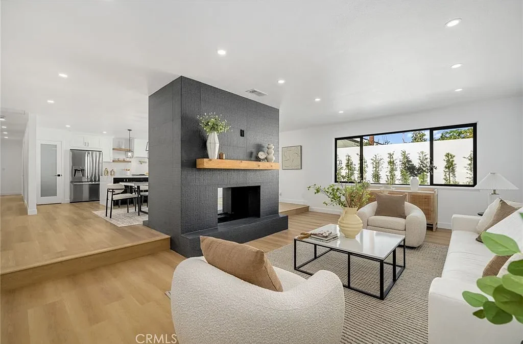 4401 E Fernwood Ave | Orange